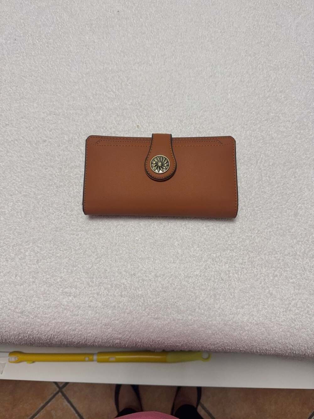 Travelambo Women's Bifold Long Wallet with ID Window and Zipper Pocket
